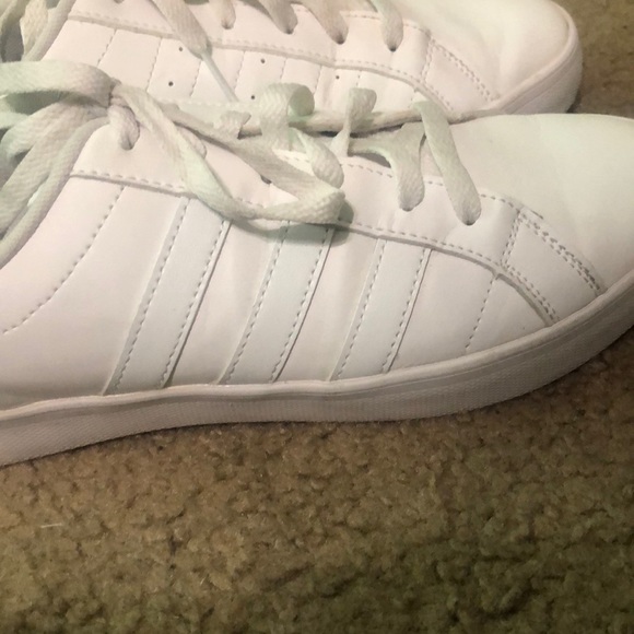 White Adidas - Picture 6 of 8